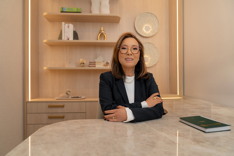 Farmacêutica responsável da Bioactiva em seu consultório